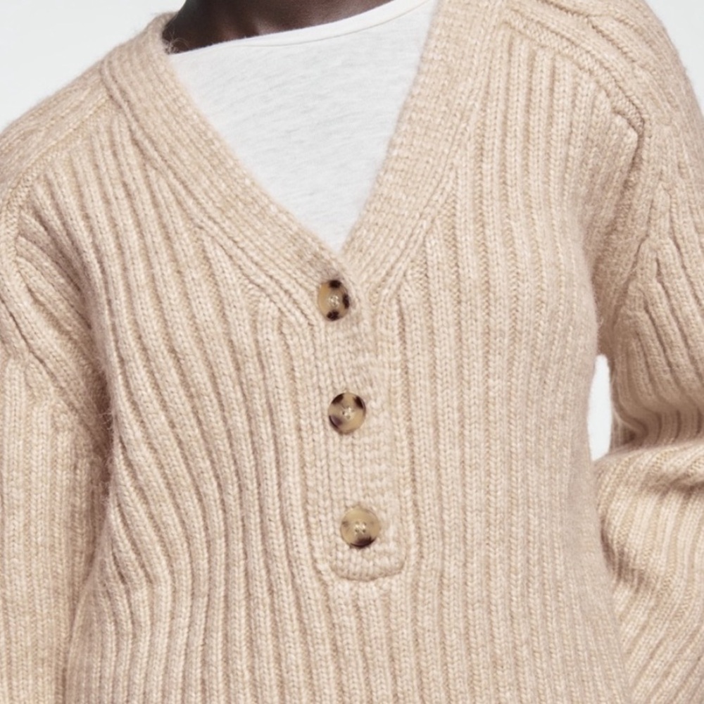 Zara Thick Knit Crop V-Neck Winter Sweater Tan Size Small